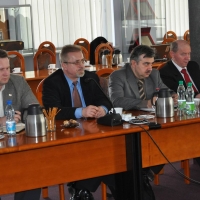 2010-03-25 - zespol_trojstronny